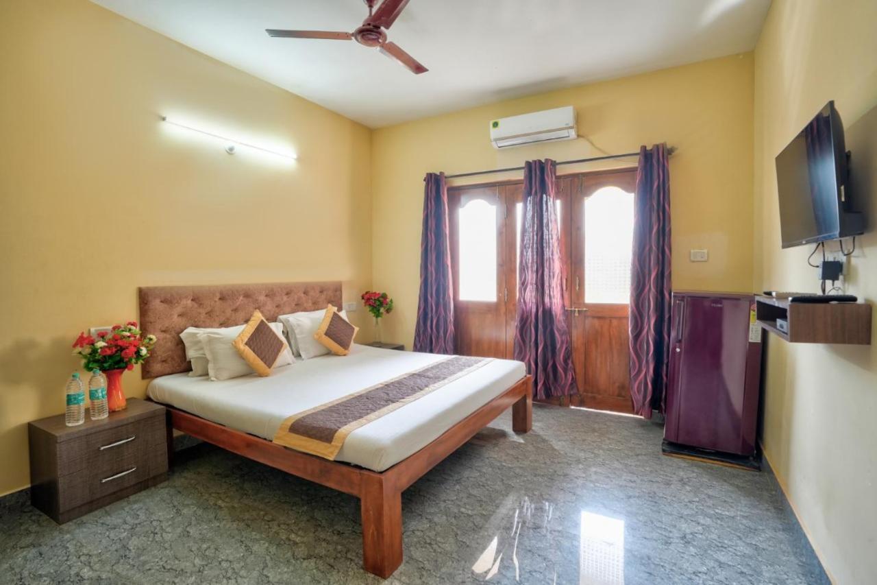 Golden Studio Apartment Goa Calangute Kültér fotó